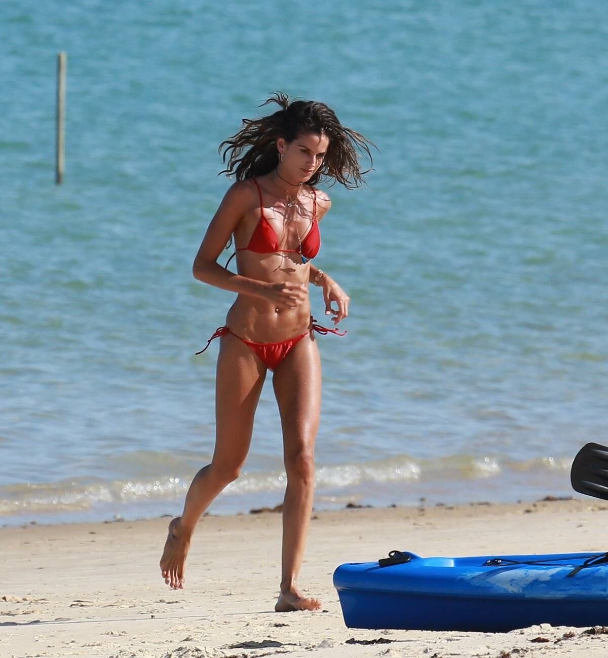 Izabel é conhecida no mundo todo por ser uma das modelos da Victoria's Secret