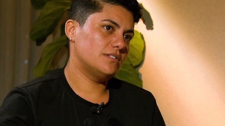 No depoimento de Maqueila, a suspeita afirma que ela e Shirley tiveram um relacionamento dentro da prisão que se estendeu quando saíram da penitenciária. A mulher também afirmou que foi a esposa de Leandro que tomou a iniciativa do caso amoroso