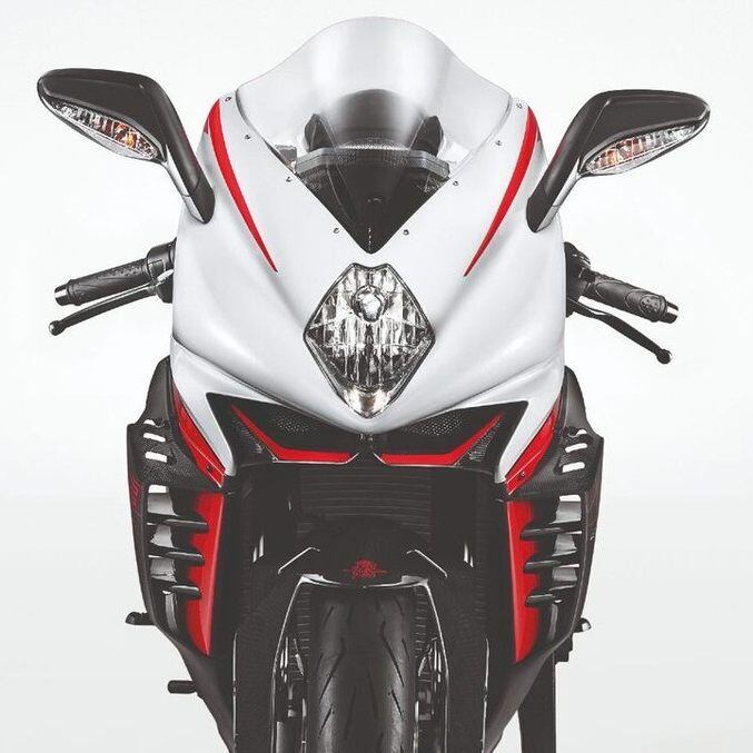 MV Agusta F3 RR vem equipada com motor de 155 cv
