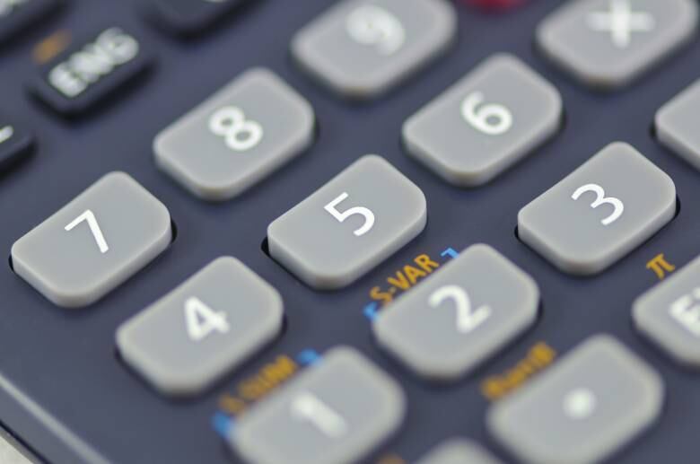 Em novembro de 1995, a taxa média para o cheque especial era 11,71% ao mês