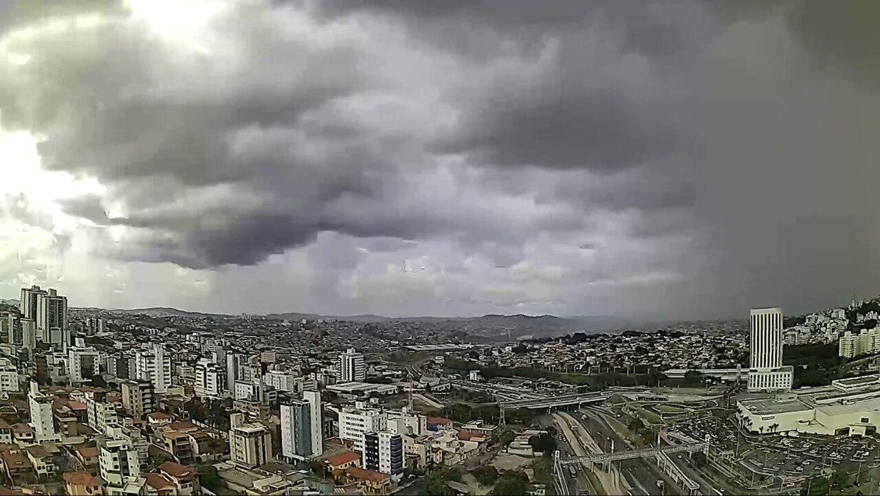 Previsão aponta para domingo chuvoso em BH