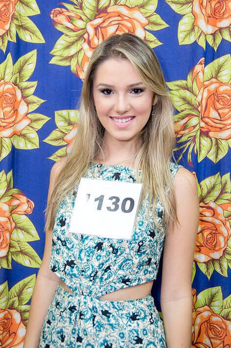 Monna Braga Barreto será uma das candidatas a desfilar, a partir das 21h