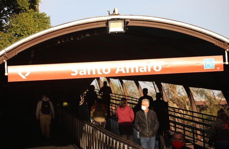 Ferroviários suspendem greve da CPTM