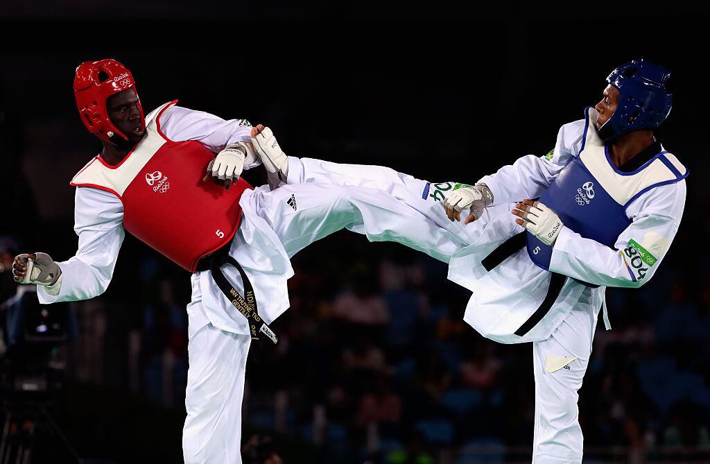 Mudou-se para São Paulo em busca do sonho de entrar para a seleção brasileira. Até que sete meses após chegar à capital paulista, entrou para o selecionado, ganhando a chance de disputar uma vaga nos Jogos Olímpicos