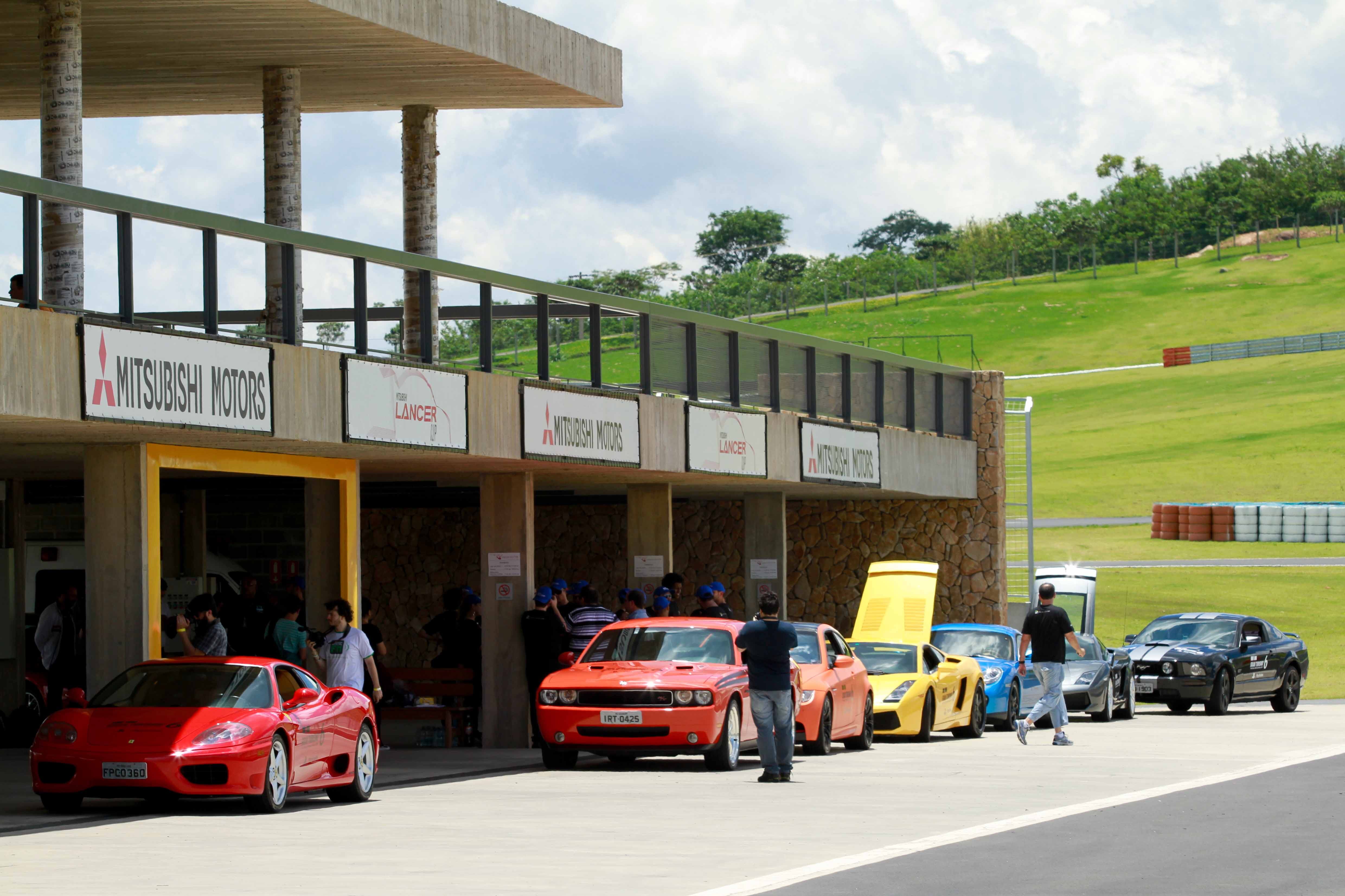 Veja mais fotos do evento de lançamento do Gran Turismo 6 a seguir