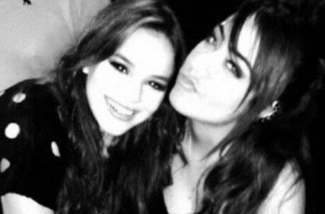 Bruna Marquezine e Rafaella santos