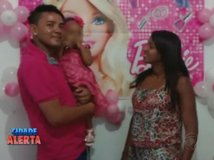 Uma sobrinha do casal chegou a ir ao local do crime e presenciou o homem esfaqueando a mulher. Assista ao vídeo
+ Quer ver tudo o que rolou no Cidade Alerta? Veja a íntegra no R7 Play