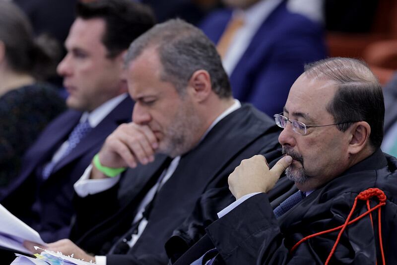Celso Vilardi e Paulo Amador, advogados de Bolsonaro, fizeram suas sustentações nesta quarta (3)