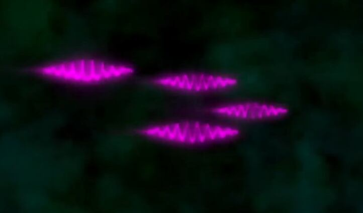 Algumas teorias sugerem que eles foram criados durante o surgimento da nossa galáxia, e apenas milhões de anos depois acabaram ficando próximos os suficientes para serem captados na Terra, ou então que eles são originados em buracos negros. Entretanto, essas teorias ainda não conseguiram ser comprovadas, apesar dos esforços dos físicos teóricos