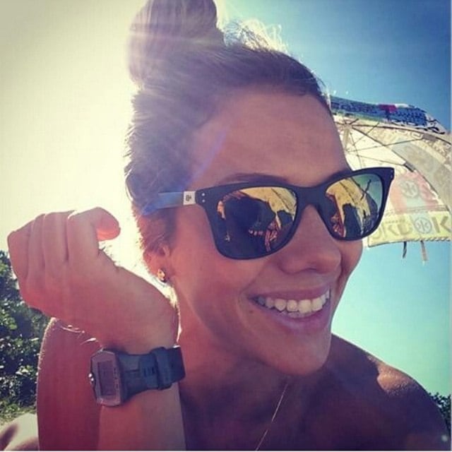 A polícia conseguiu identificar Luana graças à troca de mensagens eletrônicas entre a gestora Anna Fernandes Marques, usuária do e-mail flavia.silva15@outlook.com e um usuário identificado como Marcelo Fernandes Marques, que utilizava o e-mail drbaixada@outlook.com