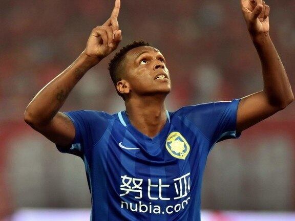 Jô estava sem clube desde que deixou o Jiangsu Suning
