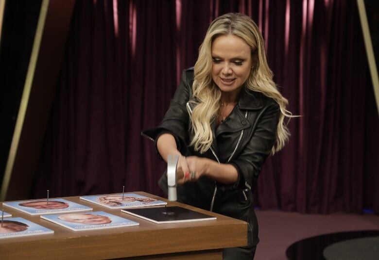 Fique ligado no Programa do Porchat! 

• VÍDEO: Eliana participa do Programa do Porchat nesta segunda-feira (24)
