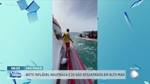 Bote inflável naufraga em alto mar e 20 pessoas são resgatadas no litoral paulista