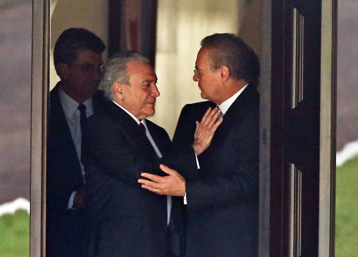 Renan articula criar embaraços à candidatura Temer