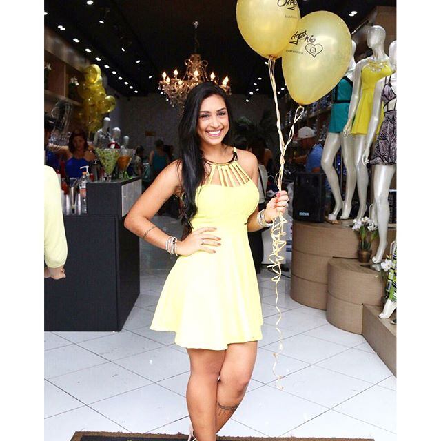  Amanda Djehdian