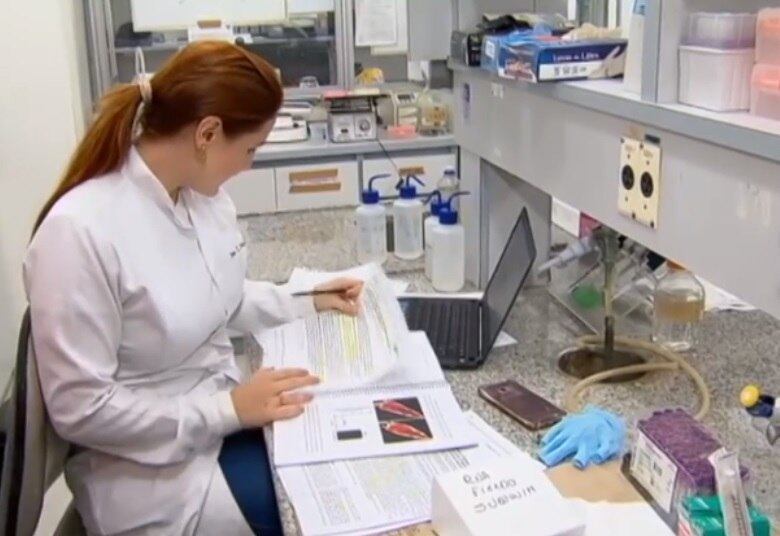 Após três meses, os roedores que
jejuaram perderam peso, mas também apresentaram redução da massa muscular,
aumento de gordura corporal e aumento de resistência à insulina