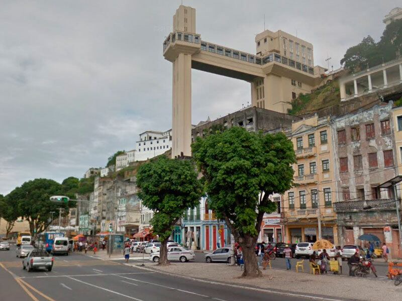 Segundo a Central de Polícia, o crime aconteceu por volta das 6h30