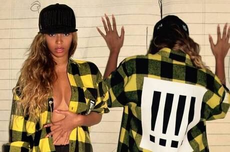 Beyoncé sensualiza em foto