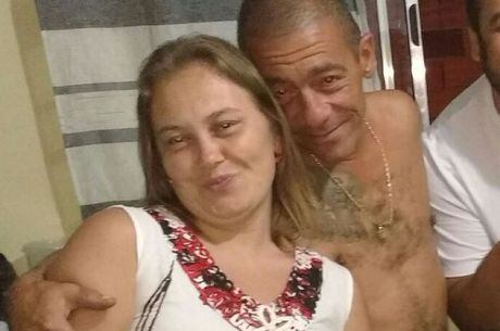 Fernanda ao lado do marido, o mecânico Eduardo Alves dos Santos