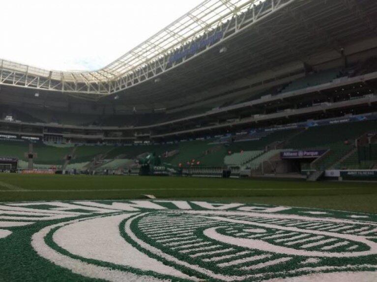 Domingo - 11h - Palmeiras x Paraná - Allianz Parque (SP) - Premiere - Árbitro: Wagner Reway (MT - Fifa) - Suspensos: Luan, Edu Dracena e Felipe Melo (Palmeiras) - Pendurados: