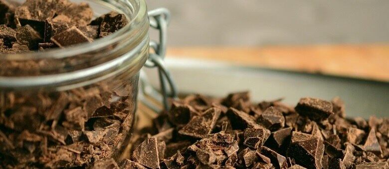 O chocolate é considerado uma das comidas mais saborosas, mas também pode se tornar um problema quando abusamos demais. Entenda as diferenças entre os tipos e como consumi-lo de maneira mais consciente