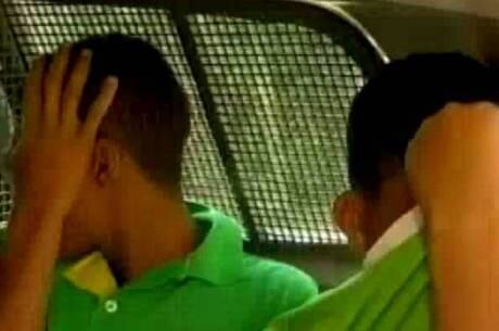 Dois dos detidos durante a operação