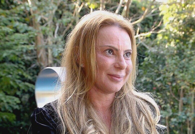 Ela também acredita que foi salva para continuar ao lado do marido, o veterano Stênio Garcia. "Eu acho que voltei por ele. É tão juntinho. É tão pequeno e pequena. Tão nós dois, que eu acho que voltei por ele", finaliza.

Não perca o Gugu desta quarta-feira (4), a partir das 22h45, na Record TV