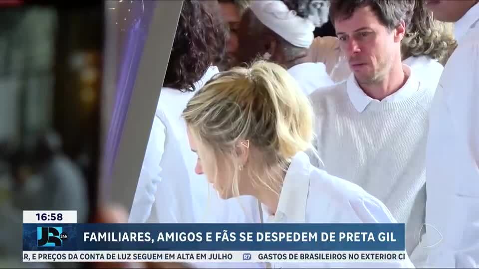Velório de Preta Gil reúne familiares, amigos e fãs no Theatro Municipal do Rio