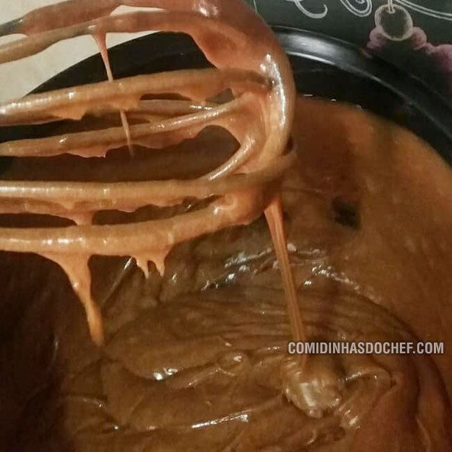 Bolo de Chocolate sem Batedeira