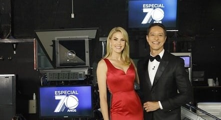 Ana Hickmann e Sergio Aguiar apresentam o 'Especial 70 Anos' da Record