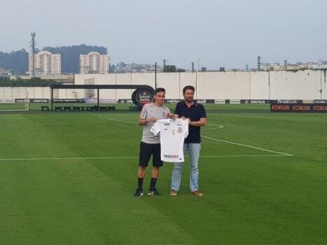 Gustavo foi apresentado nesta terça
