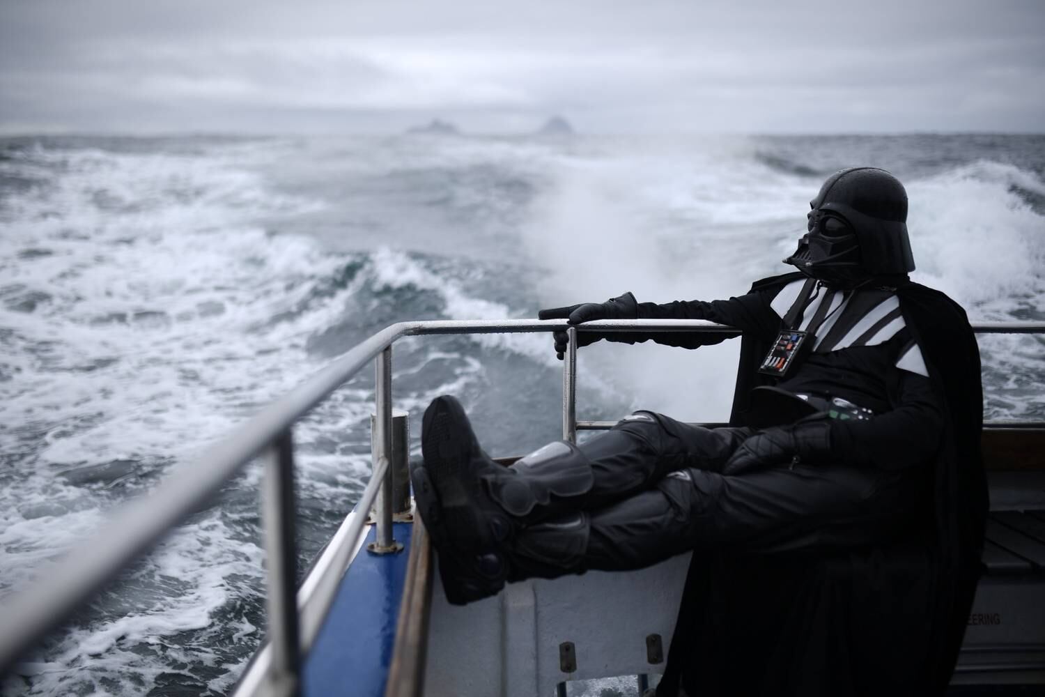 Nesta sexta-feira (5), o "Dia de Star Wars" é celebrado pelos fãs. Tudo isso por conta de uma célebre frase dos filmes "Que a Força esteja com você", que no original, em inglês, é "May the Force be with you", o que gera um trocadilho com o dia 4 de maio