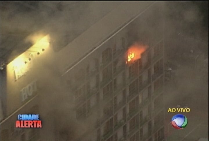 Oito Viaturas do Corpo de Bombeiros foram deslocadas para o local
