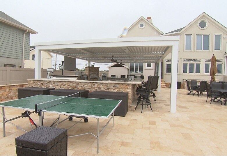 Buddy também revela quais são os maiores desafios na carreira, conta como construiu um bolo de diamantes que pesava quase uma tonelada e qual bolo produziu que o levou às lágrimas 

