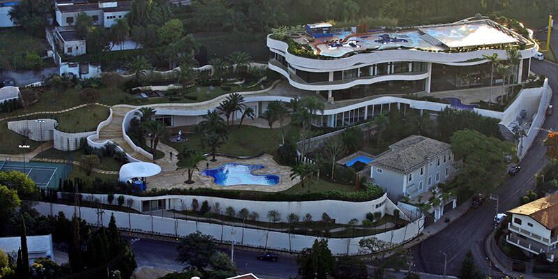 Mansão do ex-banqueiro Edemar Cid Ferreira