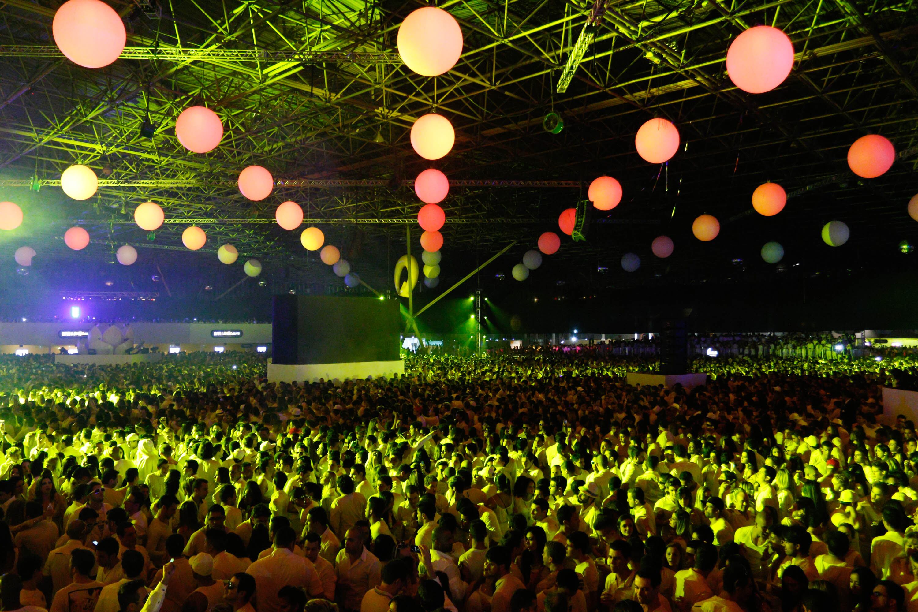Festa aconteceu no Pavilhão de Exposições do Anhembi, na noite deste sábado (15)