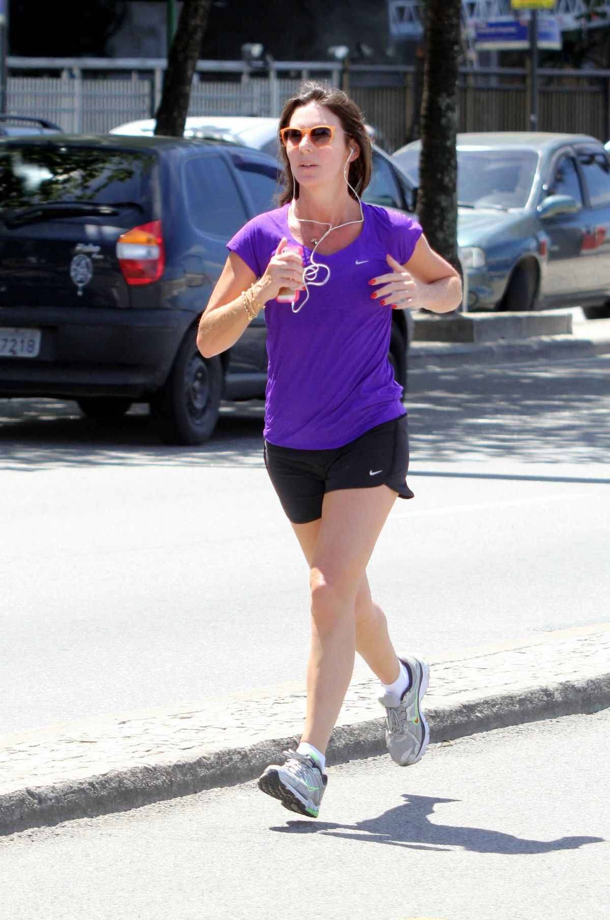 Glenda também estava vermelha por causa do sol 