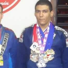 A academia onde Gonçalves treina disse que ele não se reapresentou aos treinos, mas que ele será expulso. Afirmaram também que é inadmissível a atitude do lutador, uma vez que apesar de ser uma luta, o jiu-jítsu preza principalmente pela disciplina