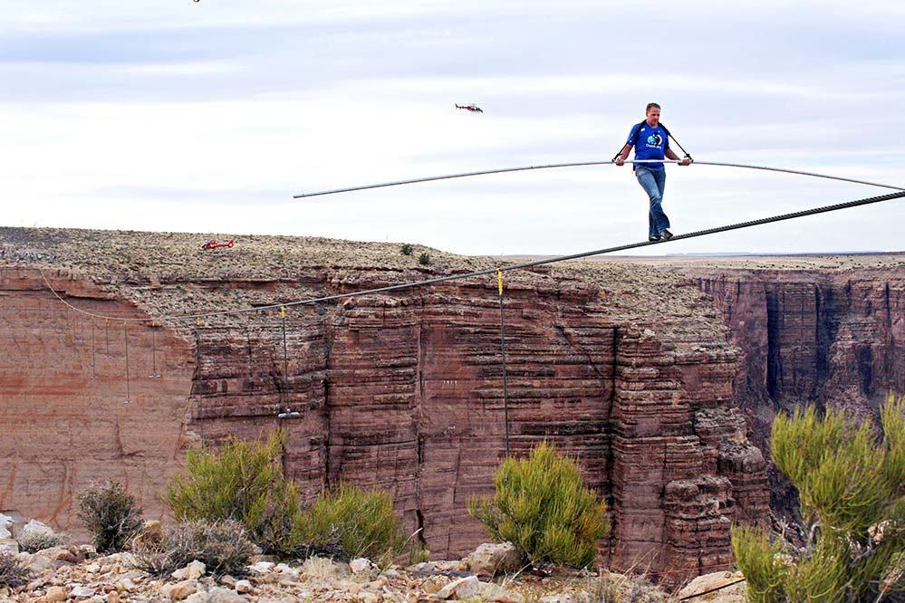 Anteriormente, Wallenda atravessou as cataratas do Niágara