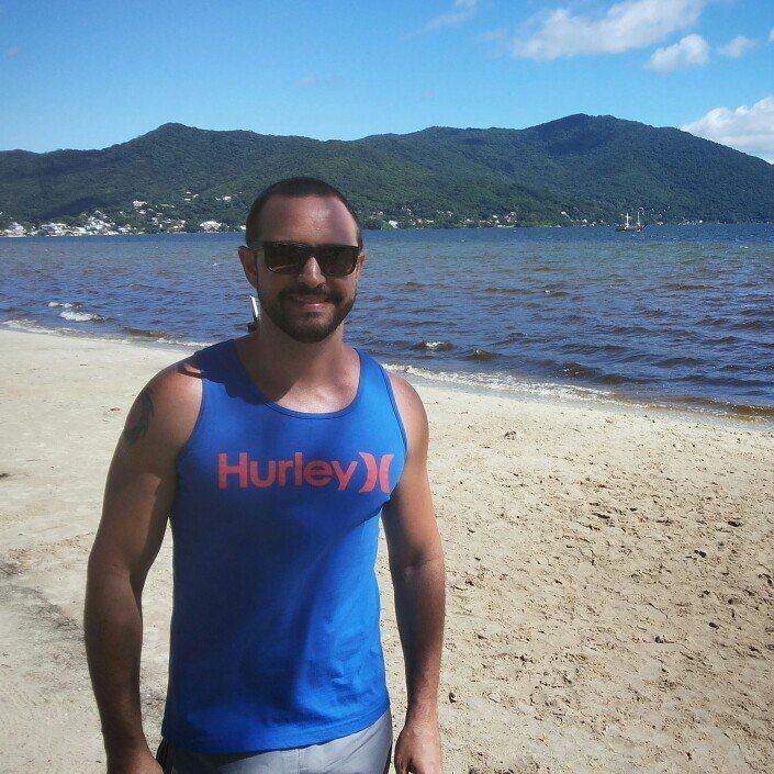 O celular de Cristiano foi apreendido. O caso foi comunicado ao DHPP e será investigado pelo 14º Distrito Policial 