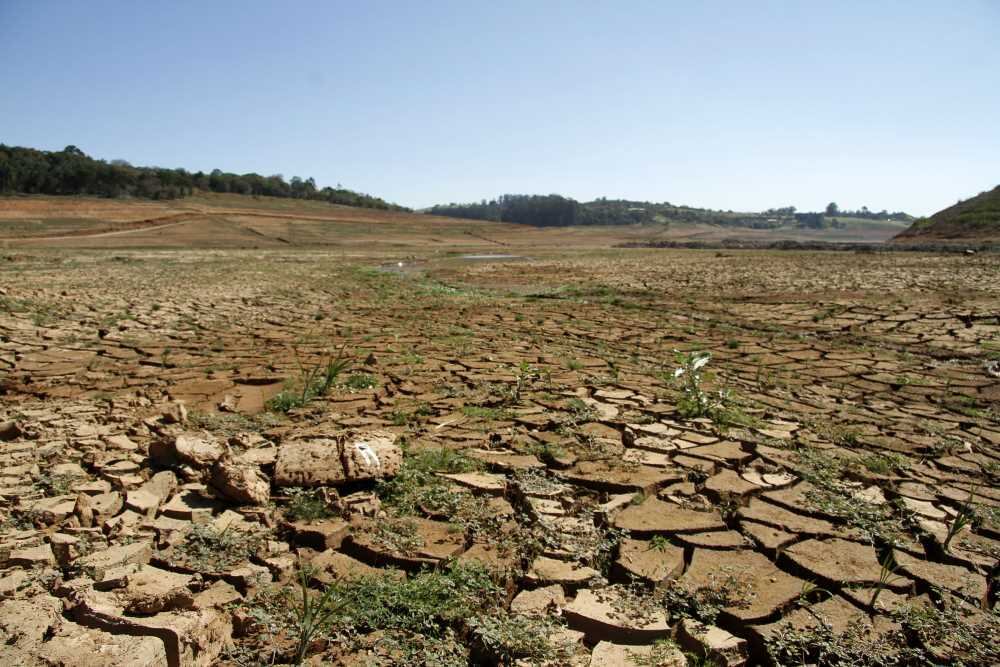 O Sistema Alto Tietê também abaixou 0,2% e agora opera com 12,7%