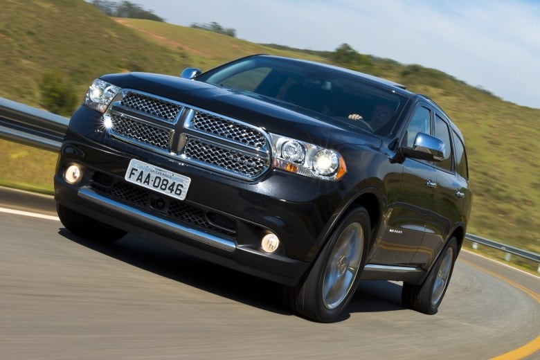 MAIO — A norte-americana Chrysler, atual filial da italiana Fiat, fez um recall de 900.000 veículos em todo o mundo, principalmente na América do Norte, devido a um problema na regulagem dos freios. A montadora foi notificada sobre acidente relacionado a este defeito com feridos. LEIA MAIS

Saiba tudo sobre carros. Acesse R7.com/carros
