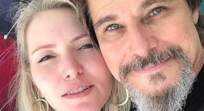 Karin Roepke e Edson Celulari terão uma menina