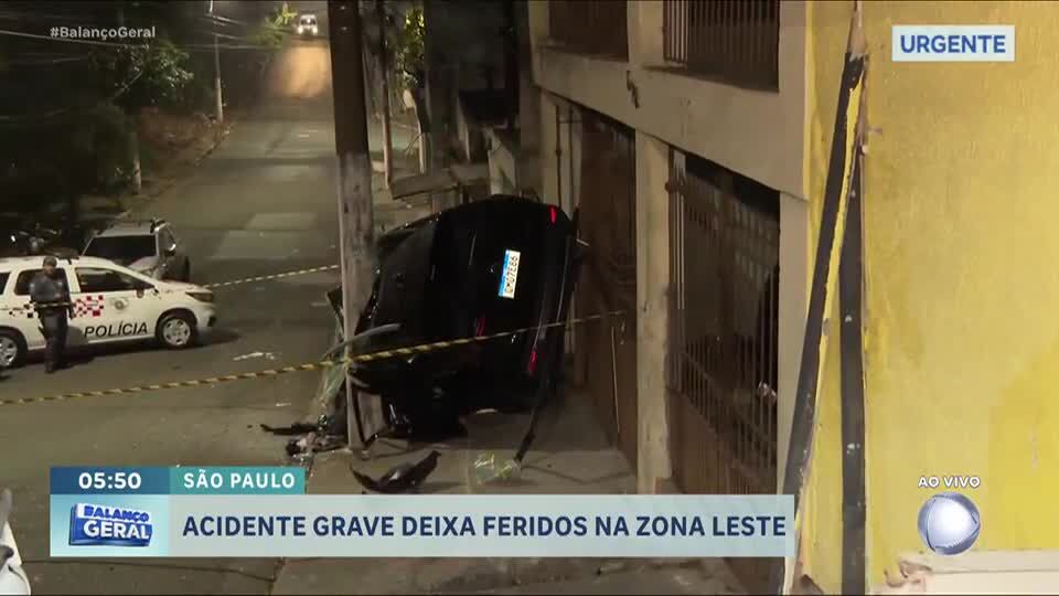 Acidente envolvendo quatro veículos e deixa feridos em Itaquera, zona leste de SP