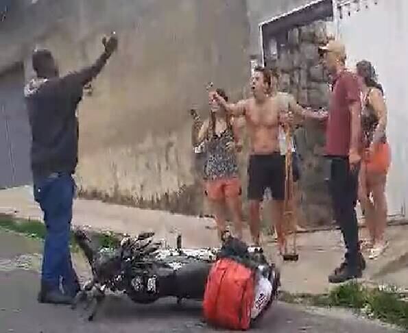 Discussão terminou em pancadaria e feridos