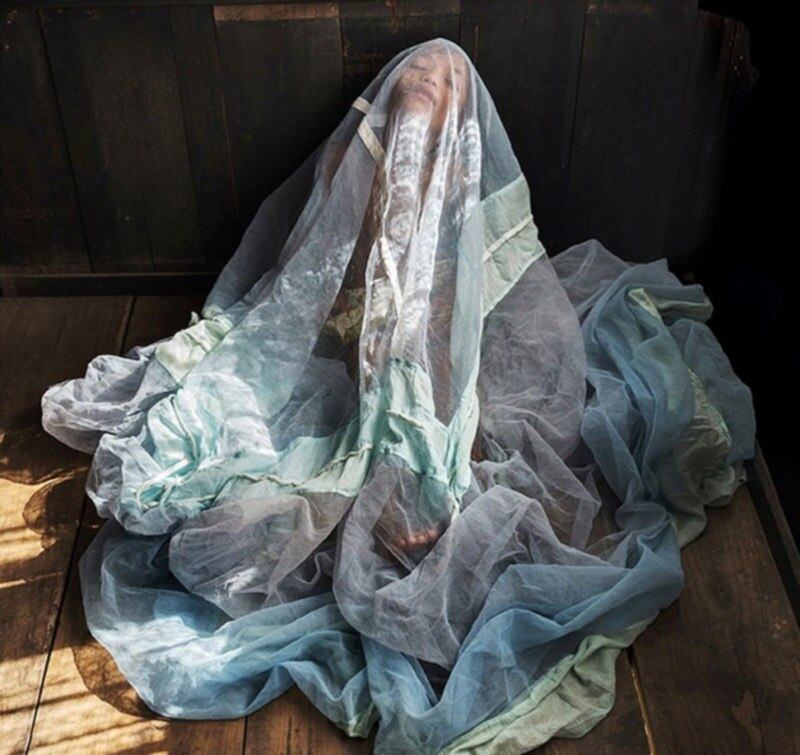  Os homens
na vila tendem a trabalhar seis dias por semana, principalmente na agricultura e de acordo com a fotógrafa, eles
não têm as mesmas responsabilidades como em outros lugares