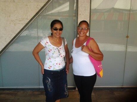 Marilandis Ramos (d) quer voltar a estudar