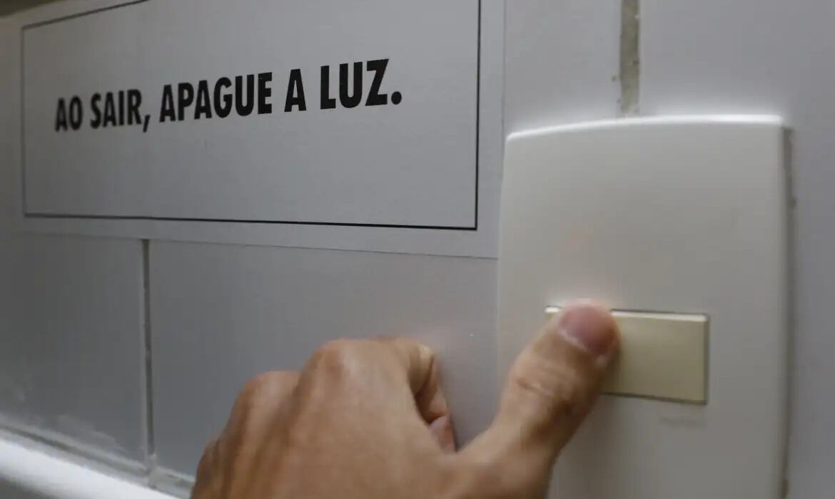 O sistema de bandeiras tarifárias foi criado em 2015
