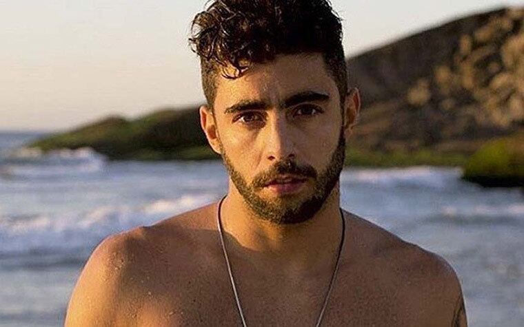 Pedro Scooby perdeu a paciência com provocadores de internet