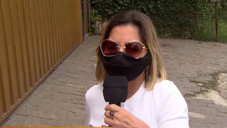 A mãe de Júlia veio de Manaus para São Paulo. Ela quer acompanhar o caso mais de perto e garante que a filha não fugiria. De acordo com o relato dos familiares, as jovens costumavam manter contato e mandar mensagens diariamente